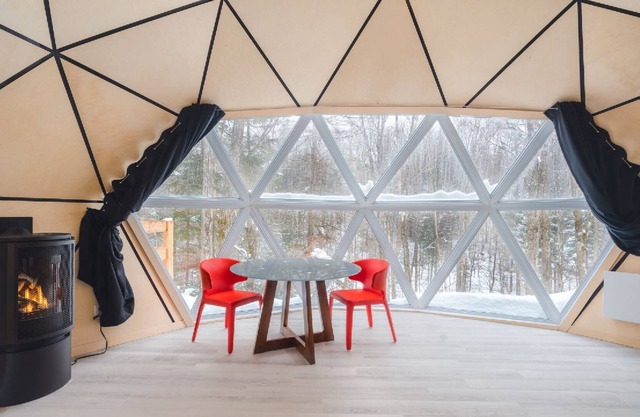 Dome at Bel Air Ideal for a couple - Private Jacuzzi & sauna - Bbq - Fireplace