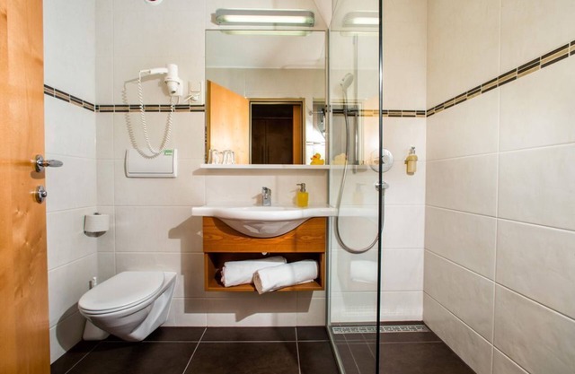 Doppelzimmer Lavendel - ab 2 Nächte Inkl. Therme - Thermenhotel Vier Jahreszeiten