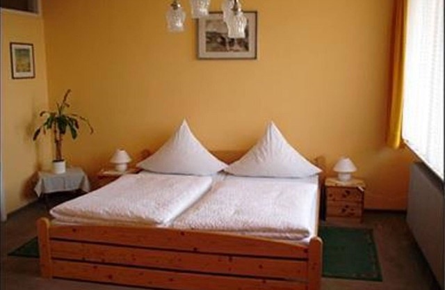 Double room 10, shower, WC, 1 bedroom - Hotel Müller-Pressler