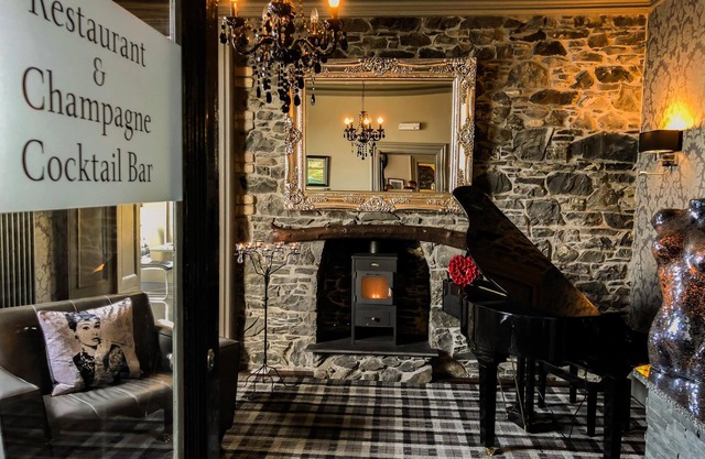 Double Ensuite @ Mount Stewart Hotel