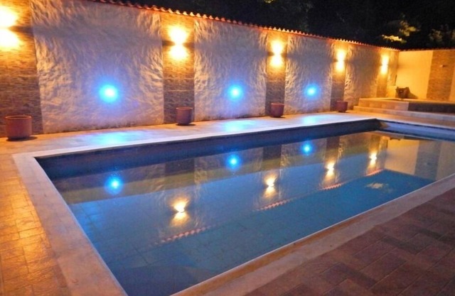 Double Room - Direct access to balcony
