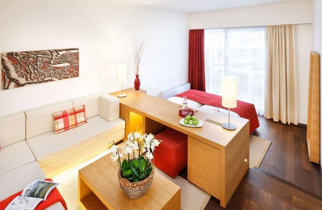 Double room Panorama Deluxe DBL - TAUERN SPA Zell am See-Kaprun