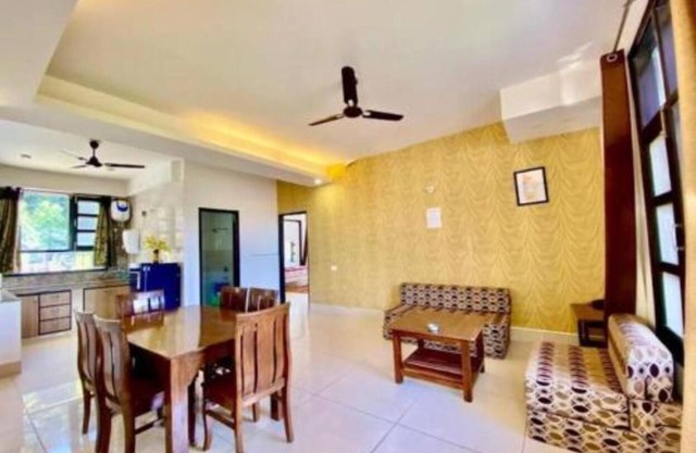 Double Room with Mountain View - The Terrace Retreat by StayVuesn