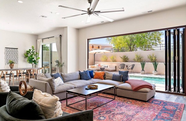 Double Tranquility On The 8th | Private Pools