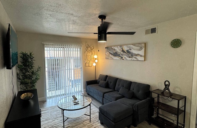 Downtown Dallas Modern Sleek ABODE 1BED 1BATH