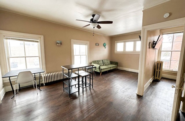 Downtown Historical 1 Bed Apt