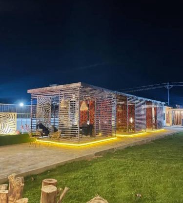 Dream Stay Lodge and Restaurant