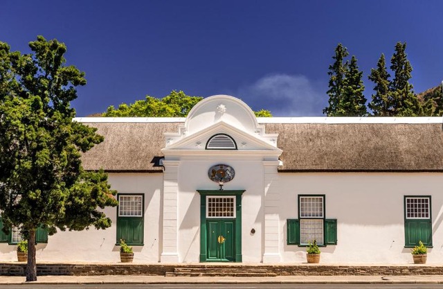Drostdy Hotel