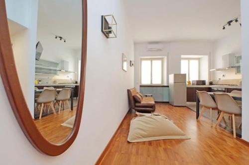Duccio Galimberti - Lovely 2br Walking To The Vatican City by Halldis