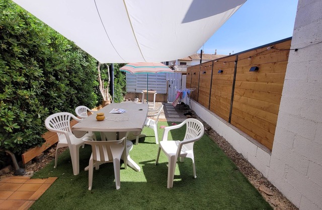 Duplex 45M² with garden 150m from the beach