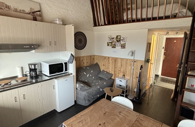 Duplex 5 Personnes Max. Idéal Pour une Famille. Proche de Toutes Commodités !