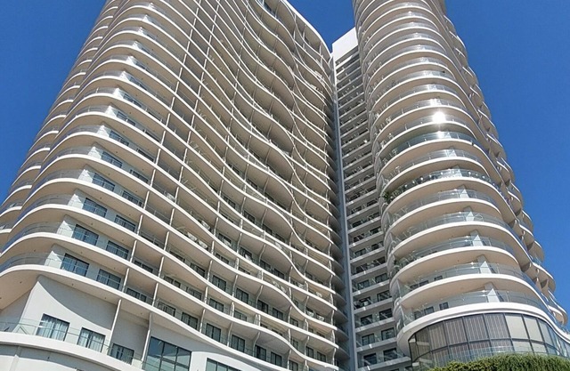 Duplex H2T Citadines Ha Long is located in Ha Long city, 200m from the sea