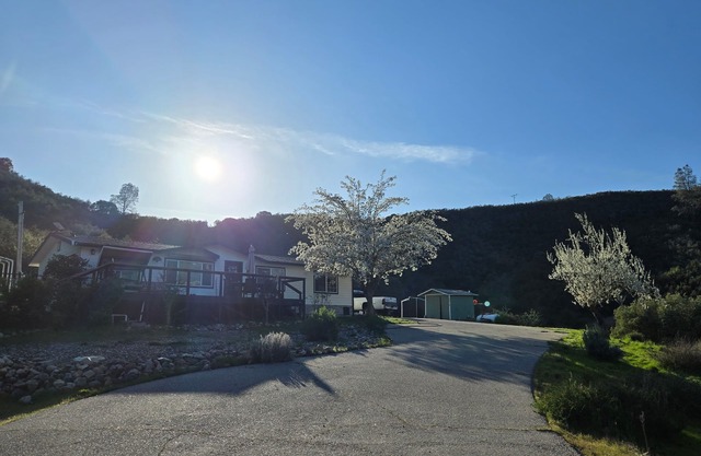 Eagle's Nest is a 40-acre Lake Nacimiento Modern Living, Eagle's Nest, an exclusive, hidden gem idea