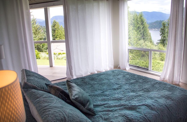 Eagles Bliss, nested in the surrounding beauty of the bay and mountain views.