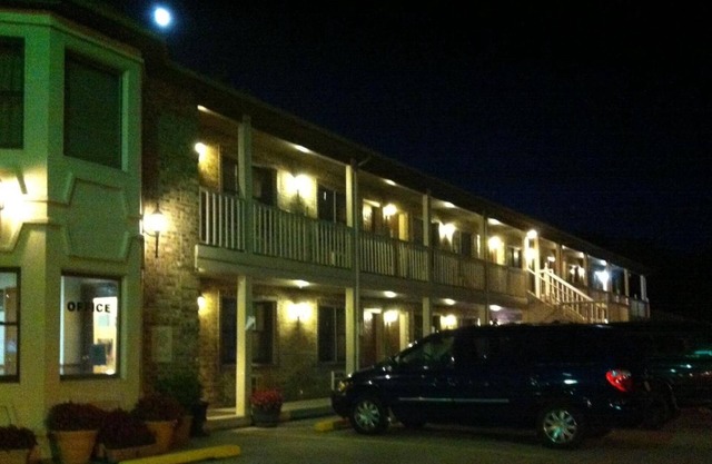 East Street Inn & Suites Tipton