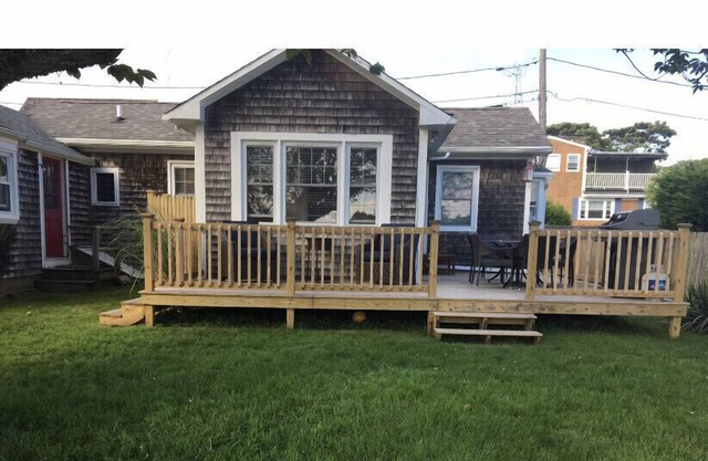Easton's Point Beach House, Close To Newport And Beaches