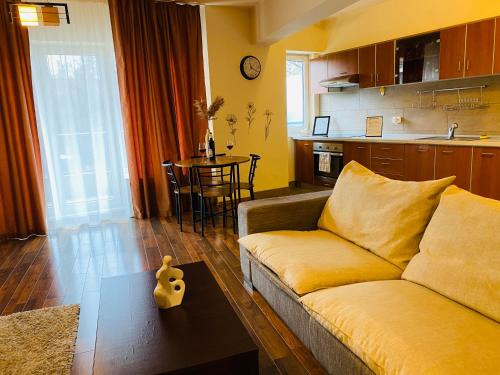 Eclipse Apartment Free Parking