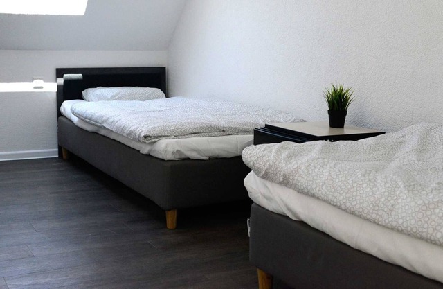 Economy-Dachstudio - Pforzheim-Ferienhaus 24/7
