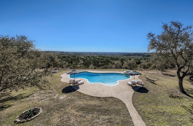 EcoView Villa Pool Spa Goats 85 acres Amazing view