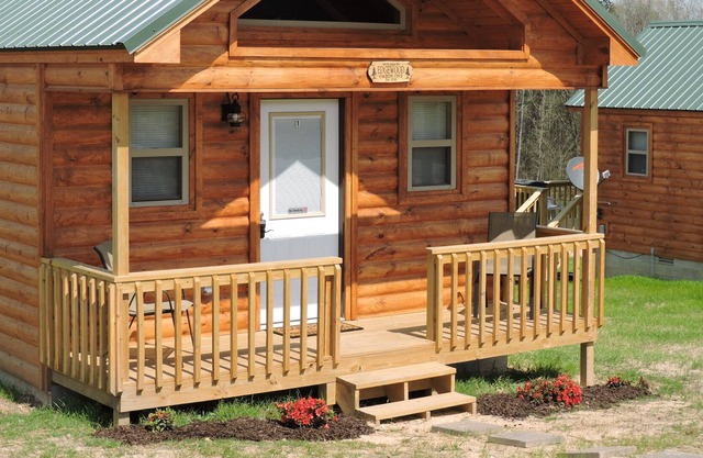 Edgewood Cabin One (2820) by DeGray Lake State Park