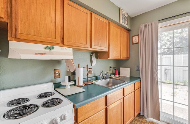 Efficient &Charming Studio Condo with Secret Features