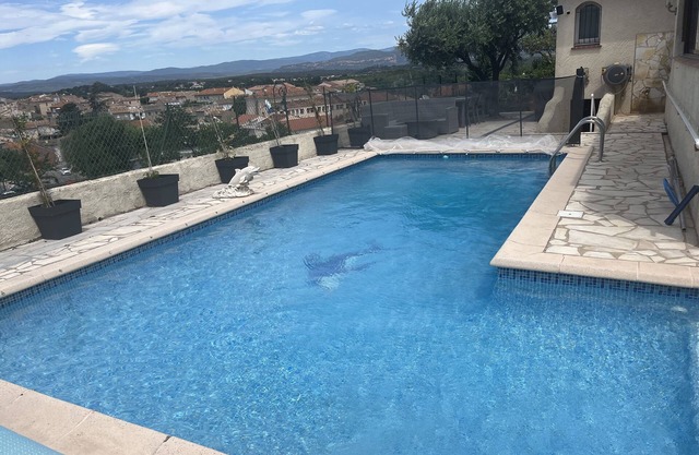 El paraiso self-contained studio in the center of Roquebrune sur argens