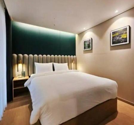 Elbon stay with Haeundae Beach