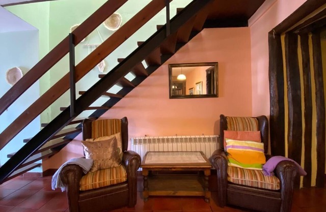 Elegant and spacious rural house in Los Marines, 5 minutes from Aracena