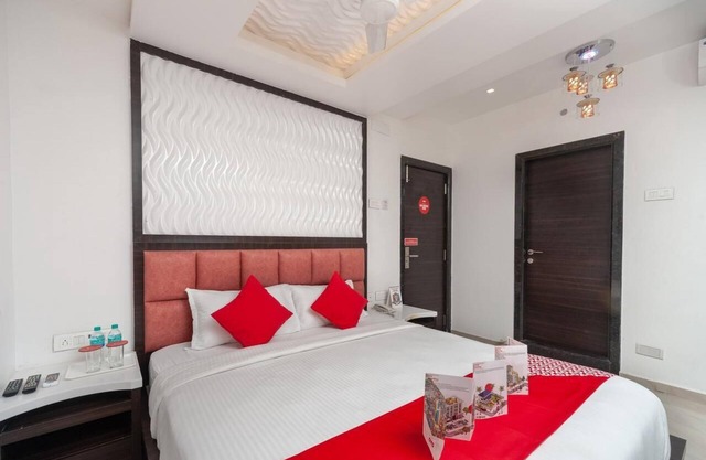Elegant and spacious rooms stay in Triplicane