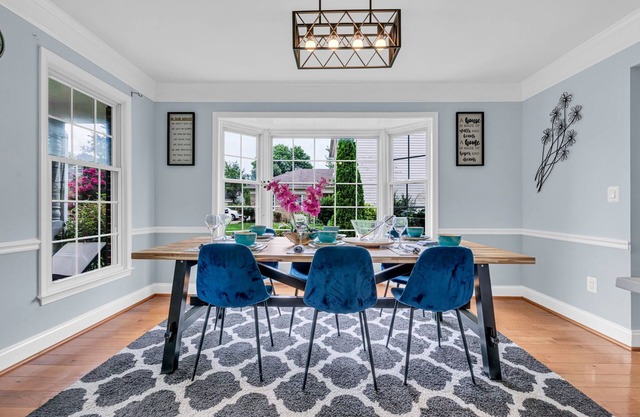 Elegant Home- City View/IAD Airport/Prime Location