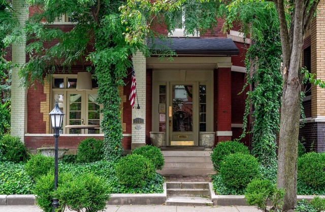 Elegant Victorian: Heart of Old Louisville