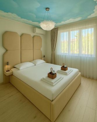 ElenartLux - Baby Cot - Pets Allowed - Free Parking & Fast Wi-Fi