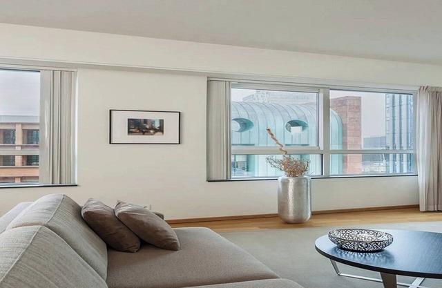Elite Executive Apartment with Top-Tier Amenities in Claude Debussylaan