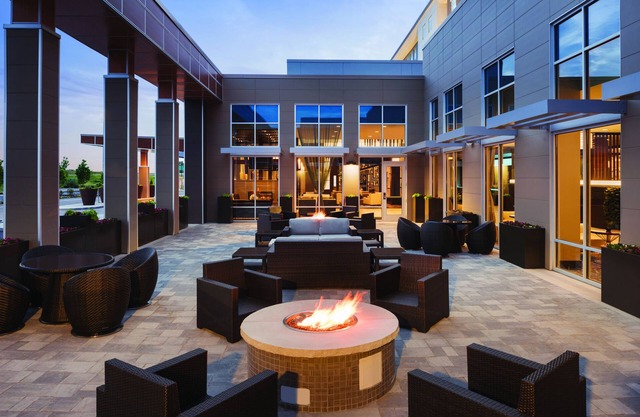 Embassy Suites by Hilton Noblesville Indianapolis Convention Center