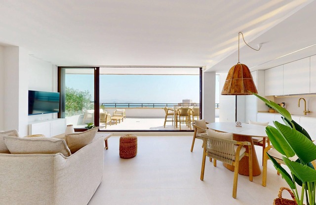 Eme de Maison The Attic