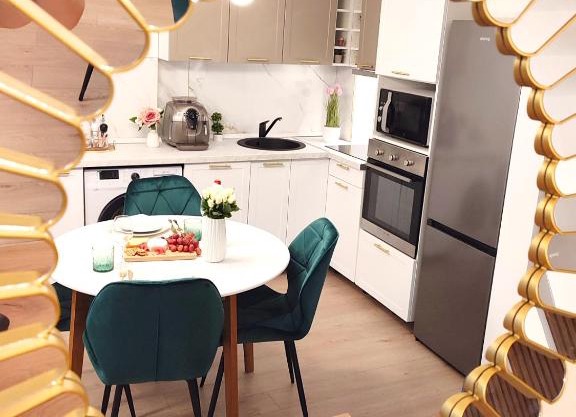 Emerald Apartment On Arena Oradea