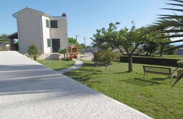 Emma Comfortable holiday residence