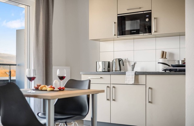 EMPiRE: Duplex Apartment | City Center | Parking