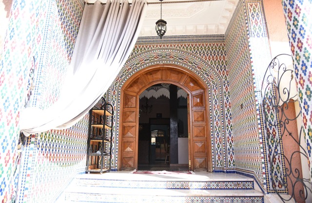 Enjoy with your family this fabulous Art appartement that offer good moments n