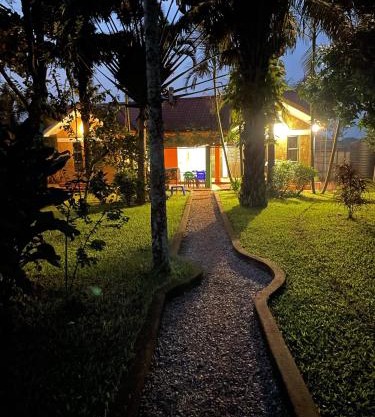 Entebbe gardens holiday home