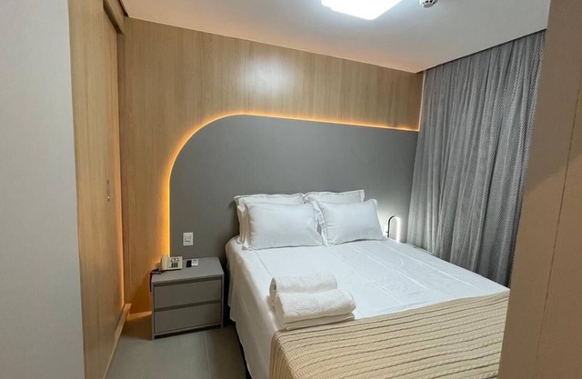 Entire apartment with garage. Near Av Paulista and Hospital Sírio Libanês