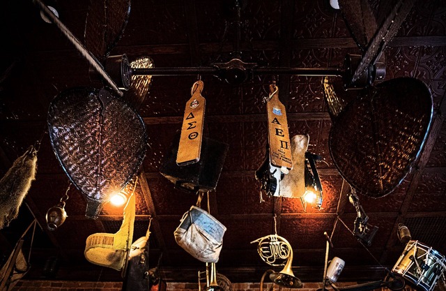 ENTIRE UNIT, Kid and Pet Friendly, washer/dryer, staff at your disposal