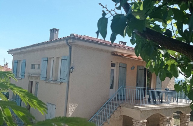 Entre Ardèche et Drôme Provençale Maison Avec Grand Jardin Clos et Arboré