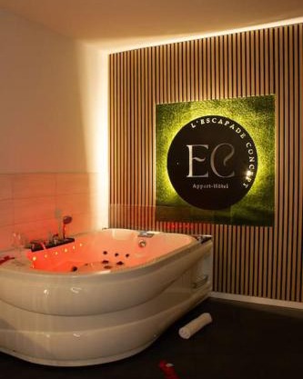 Escapade Suite
