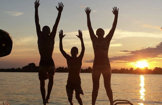 Escape The Hustle & Bustle And Enjoy Lake Living For A Weekend Or Stay A Week