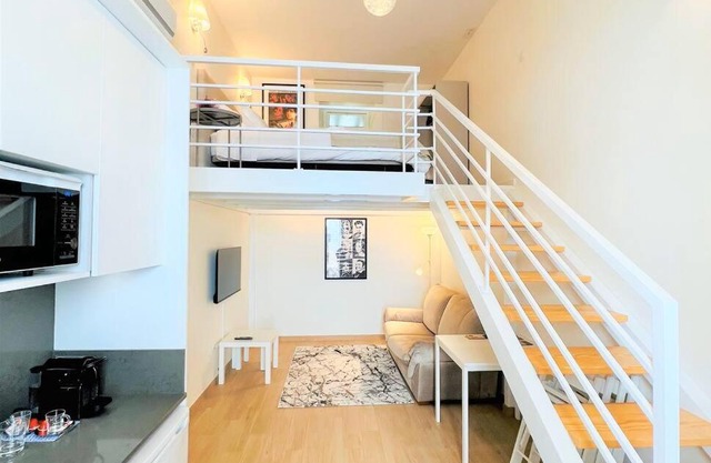 ESTÚDIO 81 junto à Sinagoga