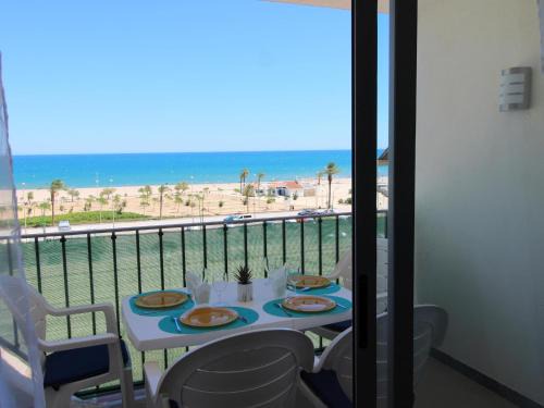 Estudio cabina a 20m de la playa con vistas al mar - HISP-288-56