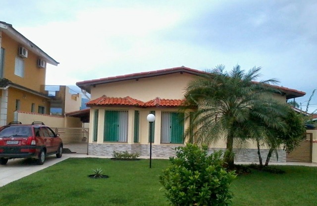 Excelent house in a gated community.