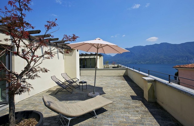 Exceptional 3 bedroom apartment with roof terrace in the former spa baths of Ghiffa