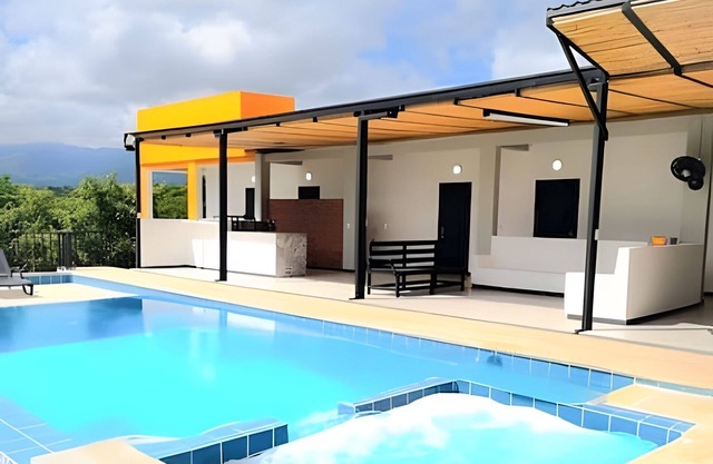 Exceptional CASA FINCA private pool wi-fi tv